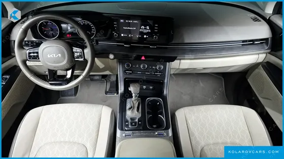 KIA CARNIVAL DIESEL 9-SEATER PRESTIGE