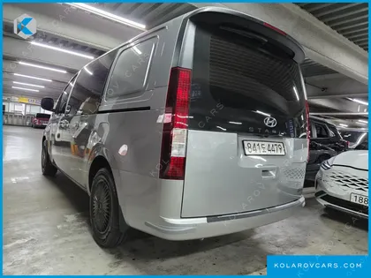 HYUNDAI STARIA CARGO 5-SEATER