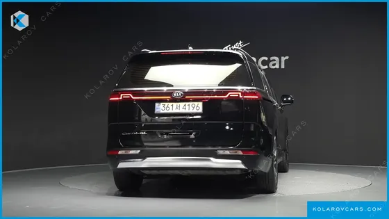KIA CARNIVAL DIESEL 7-SEATER SIGNATURE