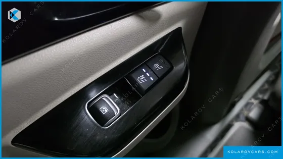 KIA CARNIVAL DIESEL 7-SEATER SIGNATURE