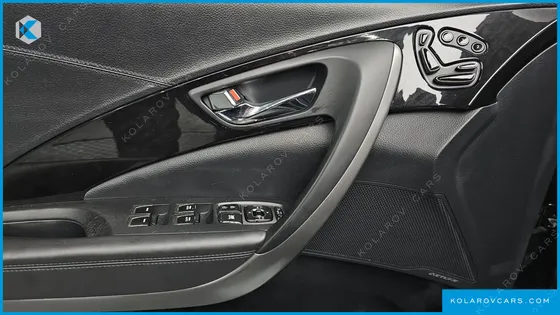 HYUNDAI GRANDEUR HG300 EXCLUSIVE