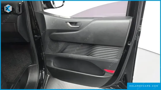 HYUNDAI STARIA TOURER 9-SEATER