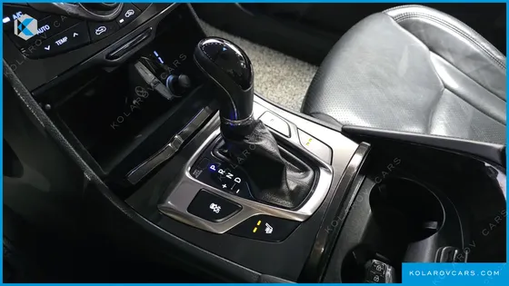 HYUNDAI GRANDEUR HG240 MODERN