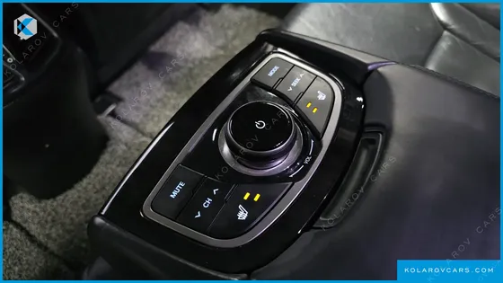 HYUNDAI GRANDEUR HG240 MODERN