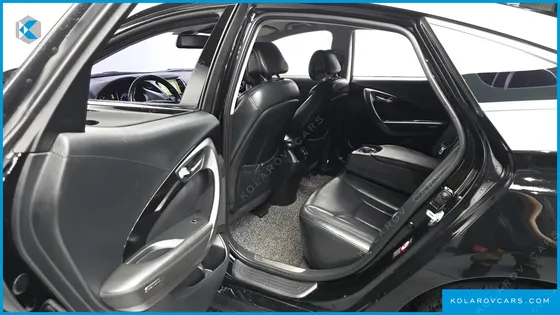HYUNDAI GRANDEUR HG240 MODERN