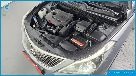HYUNDAI GRANDEUR HG240 MODERN