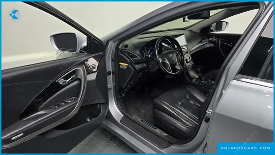 HYUNDAI GRANDEUR HG240 MODERN
