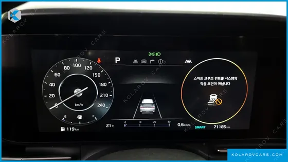 KIA CARNIVAL GASOLINE 7-SEATER NOBLESSE