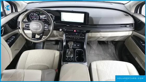 KIA CARNIVAL DIESEL 9-SEATER PRESTIGE