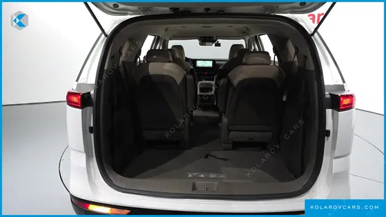 KIA CARNIVAL DIESEL 9-SEATER PRESTIGE