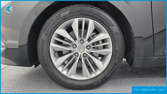 HYUNDAI GRANDEUR HG240 MODERN COLLECTION