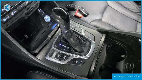 HYUNDAI GRANDEUR HG240 MODERN COLLECTION