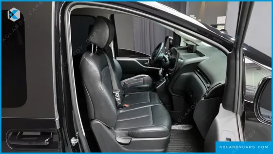 HYUNDAI STARIA TOURER 9-SEATER