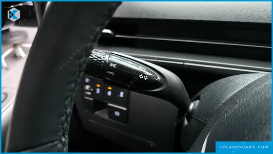 HYUNDAI STARIA TOURER 9-SEATER
