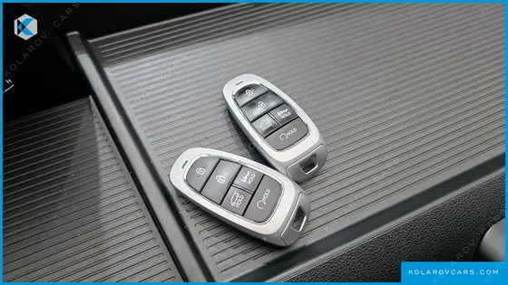 HYUNDAI STARIA TOURER 9-SEATER