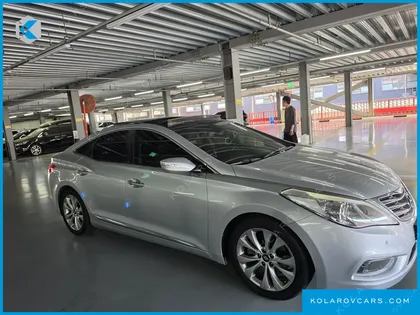 HYUNDAI GRANDEUR HG300 ROYAL