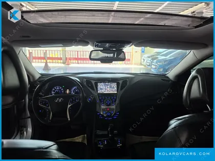 HYUNDAI GRANDEUR HG300 ROYAL