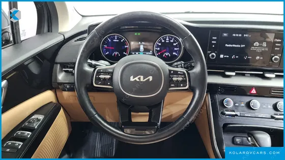 KIA CARNIVAL DIESEL 11-SEATER PRESTIGE
