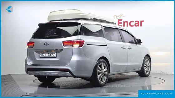 KIA CARNIVAL 9-SEATER PRESTIGE