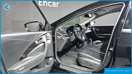 HYUNDAI GRANDEUR HG300 PREMIUM COLLECTION
