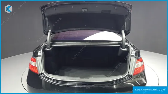 HYUNDAI GRANDEUR HG300 PREMIUM COLLECTION