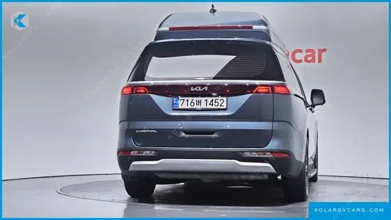KIA CARNIVAL DIESEL 11-SEATER PRESTIGE
