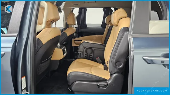 KIA CARNIVAL DIESEL 11-SEATER PRESTIGE