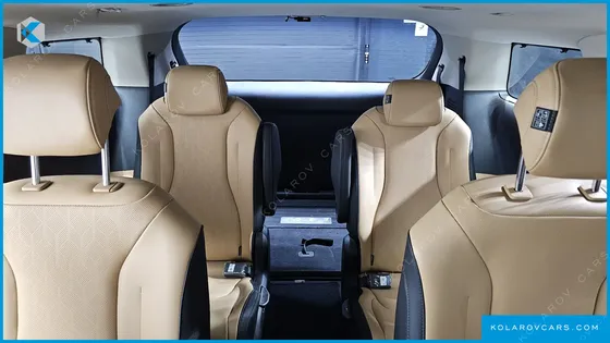 KIA CARNIVAL DIESEL 9-SEATER NOBLESSE