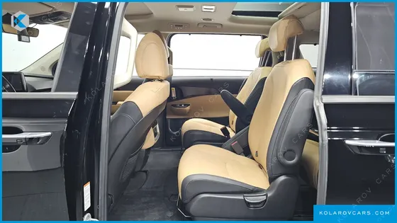 KIA CARNIVAL DIESEL 9-SEATER NOBLESSE