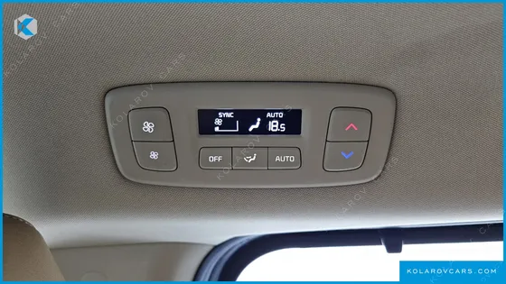 KIA CARNIVAL DIESEL 9-SEATER NOBLESSE