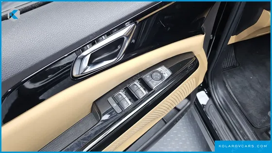 KIA CARNIVAL DIESEL 9-SEATER NOBLESSE