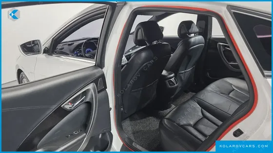 HYUNDAI GRANDEUR HG220 DIESEL MODERN