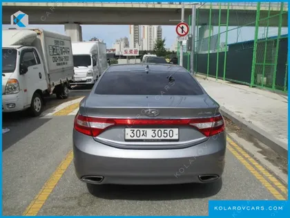 HYUNDAI GRANDEUR HG240 MODERN