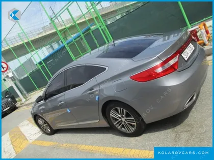 HYUNDAI GRANDEUR HG240 MODERN