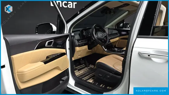 KIA CARNIVAL DIESEL 7-SEATER SIGNATURE