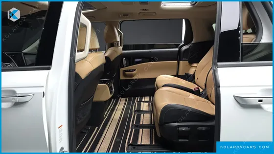 KIA CARNIVAL DIESEL 7-SEATER SIGNATURE