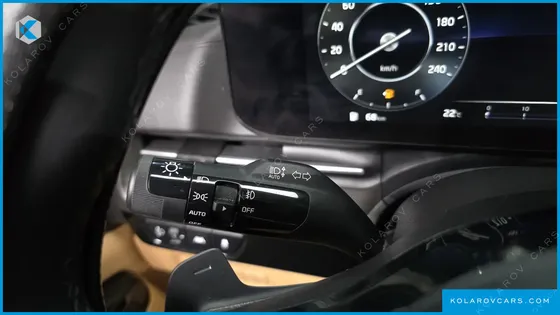 KIA CARNIVAL DIESEL 7-SEATER SIGNATURE