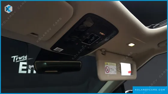 KIA CARNIVAL DIESEL 7-SEATER SIGNATURE