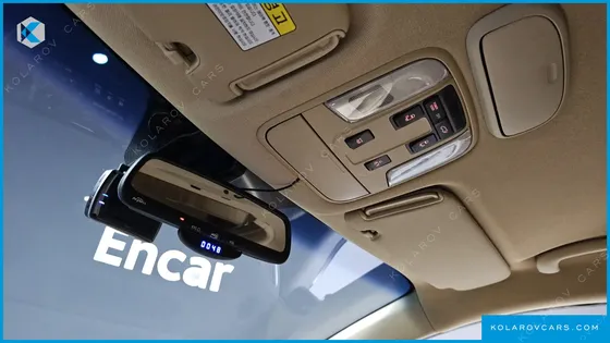 KIA CARNIVAL 7-SEATER HI-LIMOUSINE