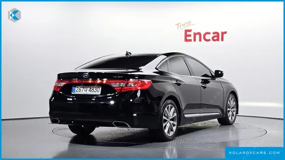 HYUNDAI GRANDEUR LPG HG300 EXCLUSIVE
