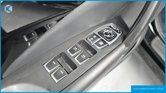 HYUNDAI GRANDEUR HG300 EXCLUSIVE