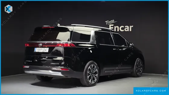 KIA CARNIVAL DIESEL 7-SEATER NOBLESSE