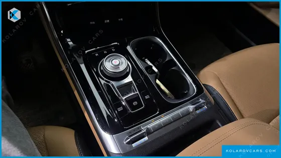 KIA CARNIVAL DIESEL 7-SEATER NOBLESSE