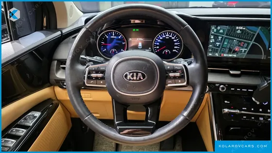 KIA CARNIVAL DIESEL 7-SEATER NOBLESSE