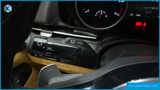 KIA CARNIVAL DIESEL 7-SEATER NOBLESSE