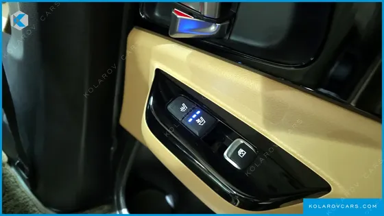 KIA CARNIVAL DIESEL 7-SEATER NOBLESSE