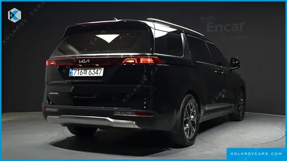KIA CARNIVAL GASOLINE 11-SEATER SIGNATURE