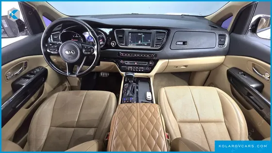 KIA CARNIVAL 9-SEATER NOBLESSE