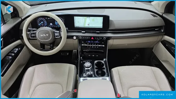 KIA CARNIVAL GASOLINE 7-SEATER SIGNATURE