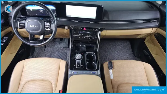 KIA CARNIVAL DIESEL 7-SEATER SIGNATURE